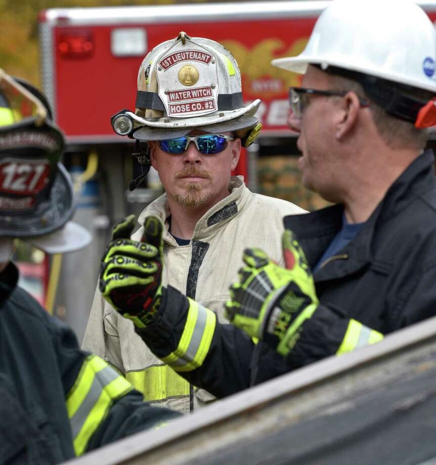 Area firefighters train on new equipment New Milford Spectrum