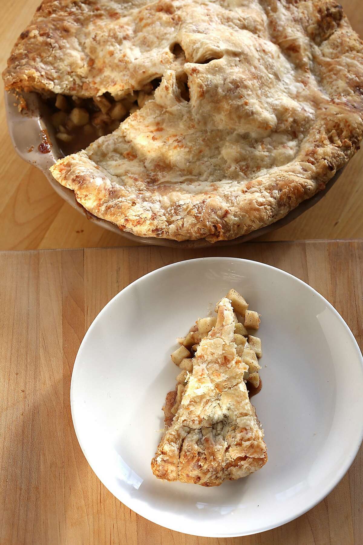 Recipe Aaron Toensing’s Green Chile Apple Pie