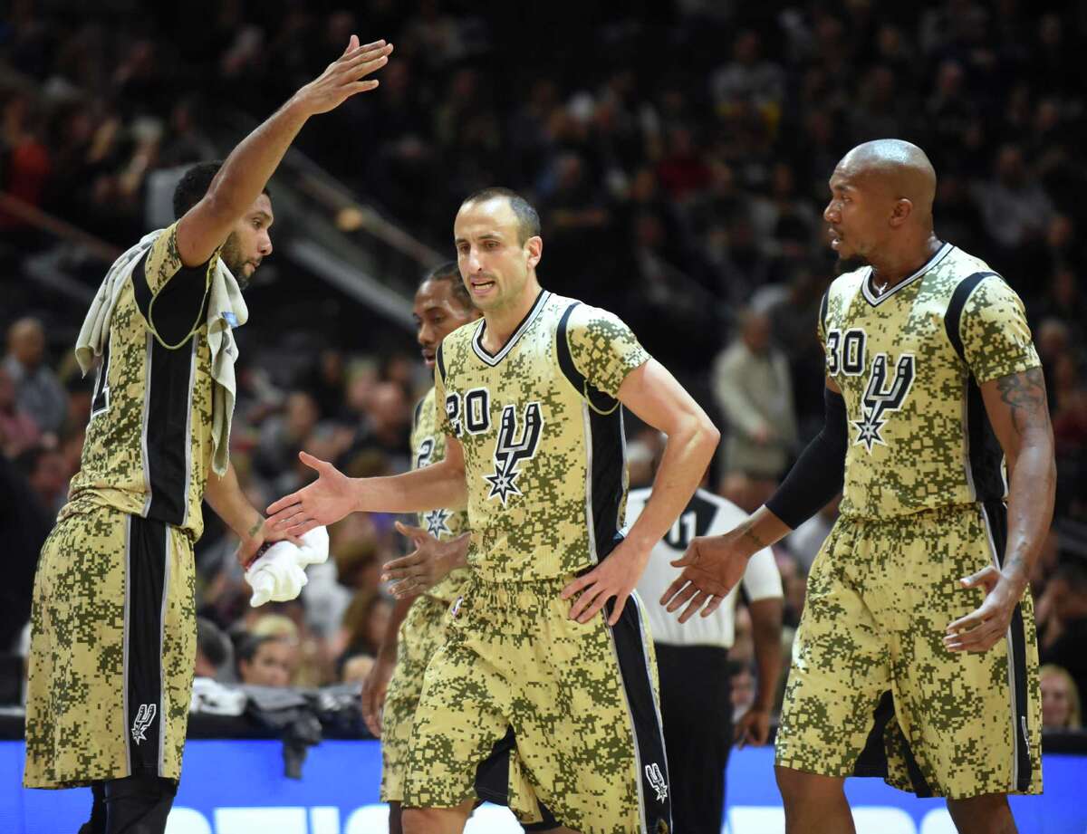 Castro makes improbable journey to Spurs� radio voice