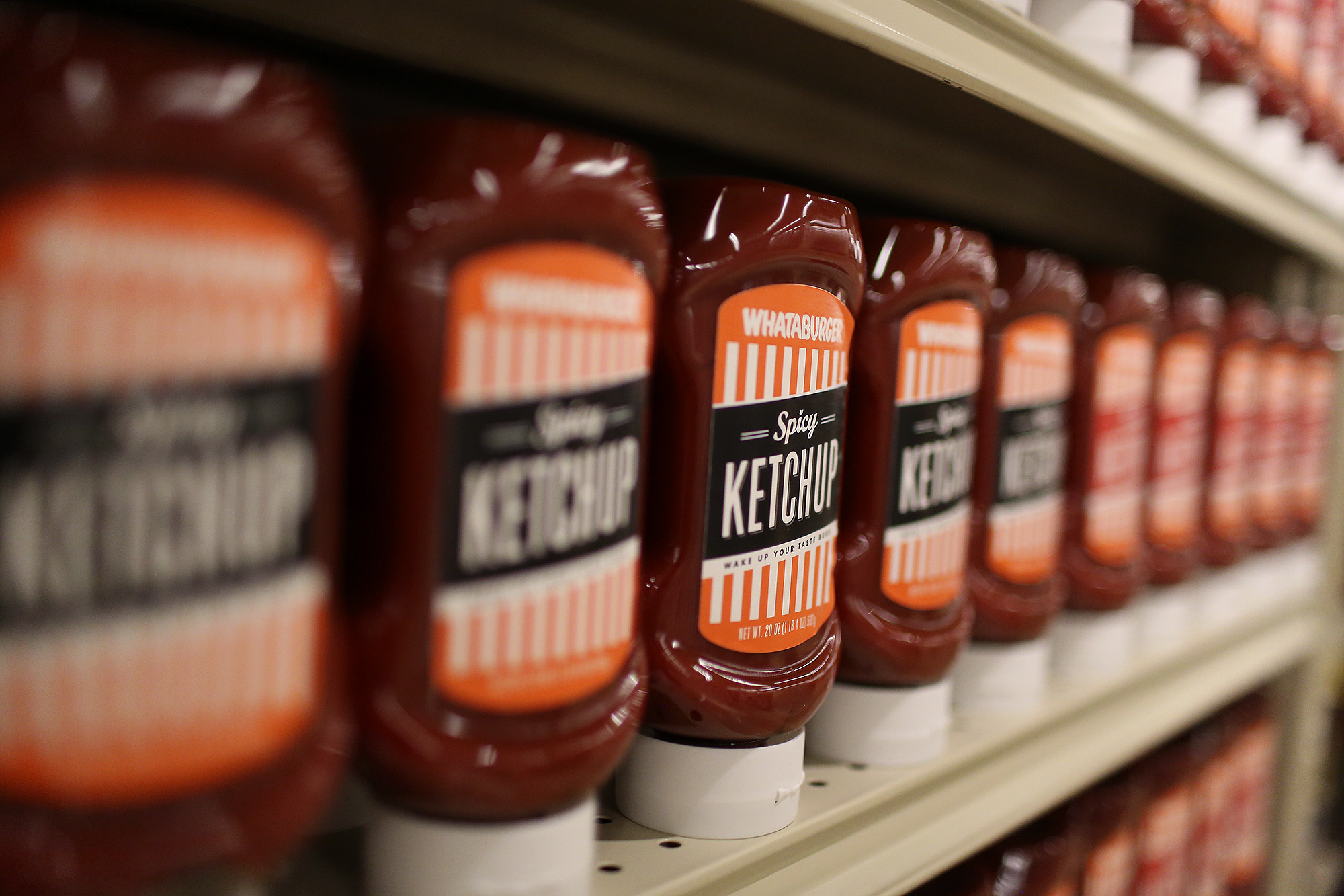 Whataburger Large Size Spicy Ketchup pack of 1 spicy Ketchup 40oz 