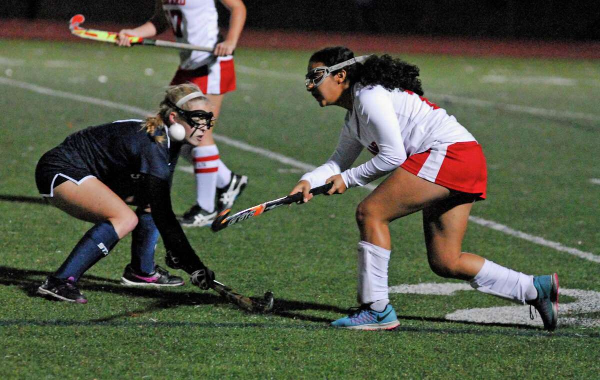 Staples field hockey edged by Conard in LL quarterfinals