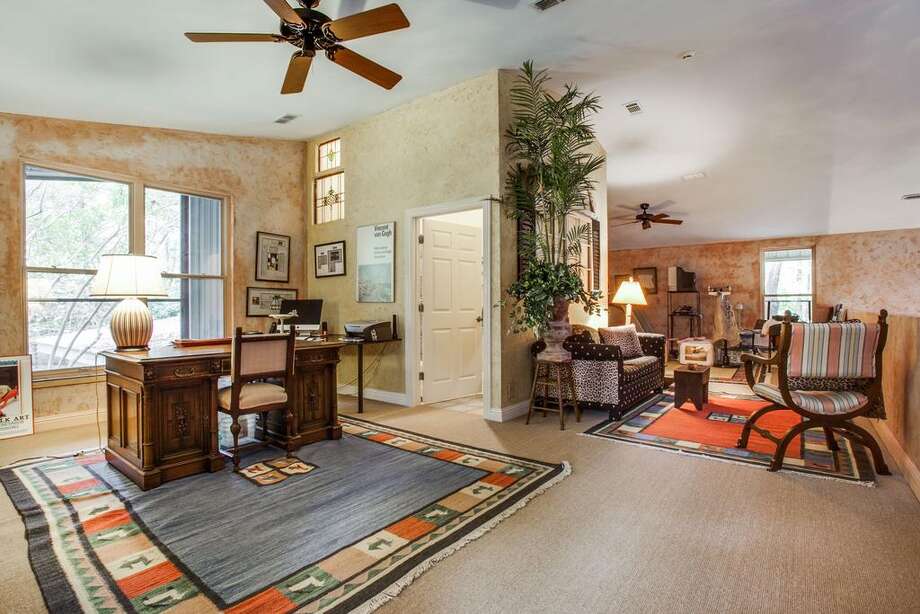 The 'Aluminum House' in Hawkins, Texas listed at 1.5M Houston Chronicle