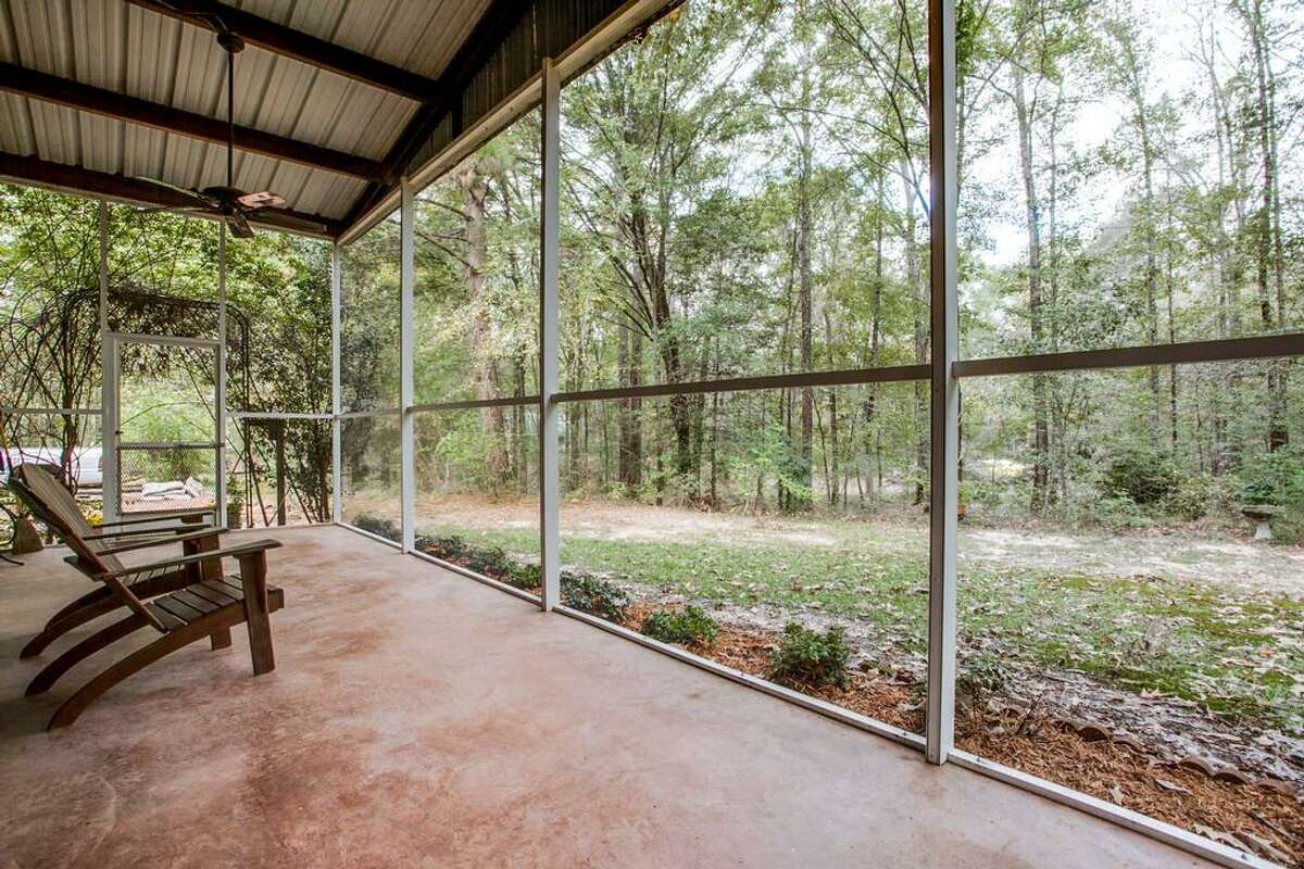 The 'Aluminum House' in Hawkins, Texas listed at 1.5M