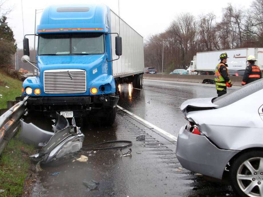 Weston man killed in truckcar crash on I95 Connecticut Post