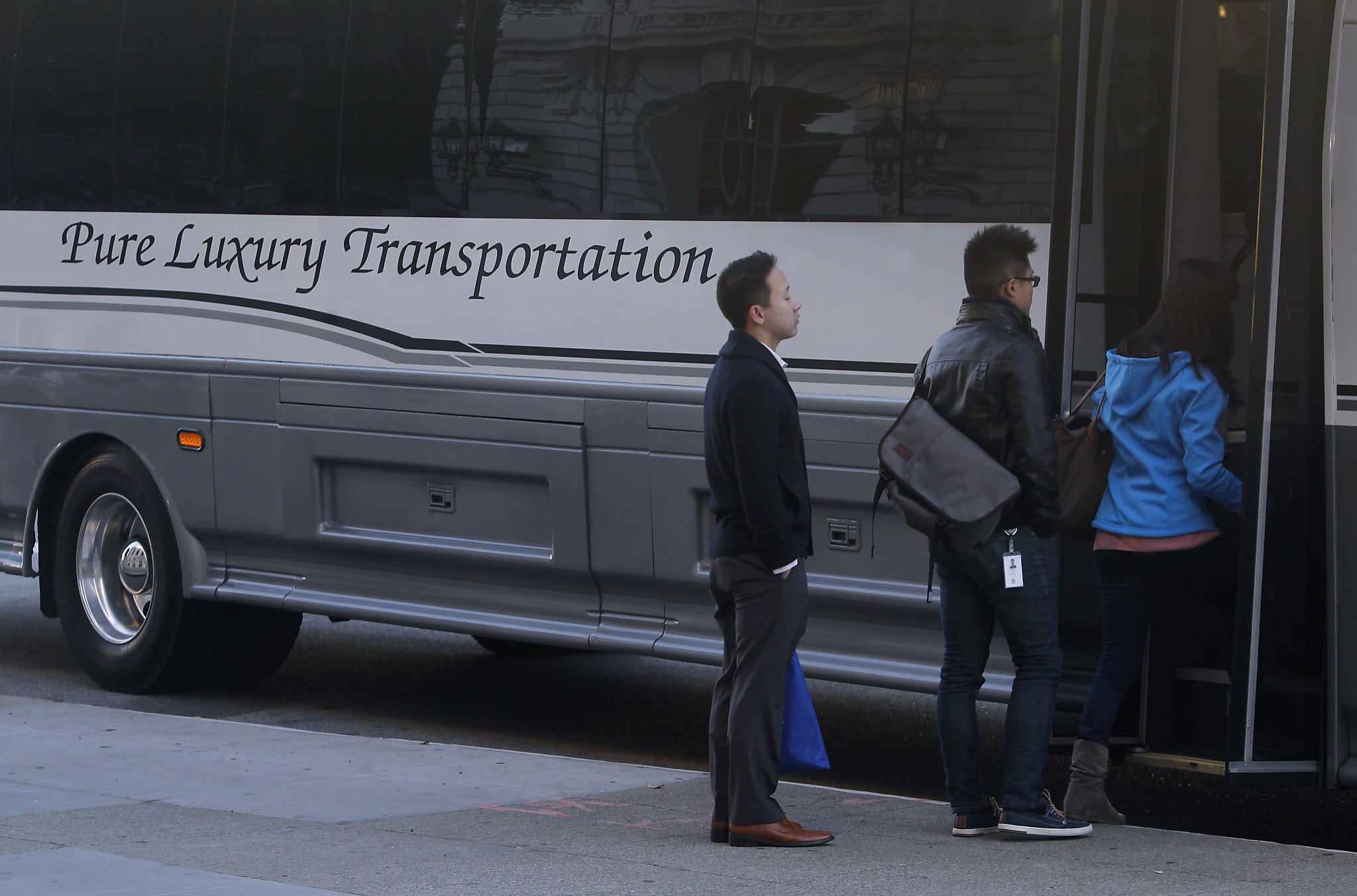 Tech Buses' Commit Hundreds of Violations on San Francisco