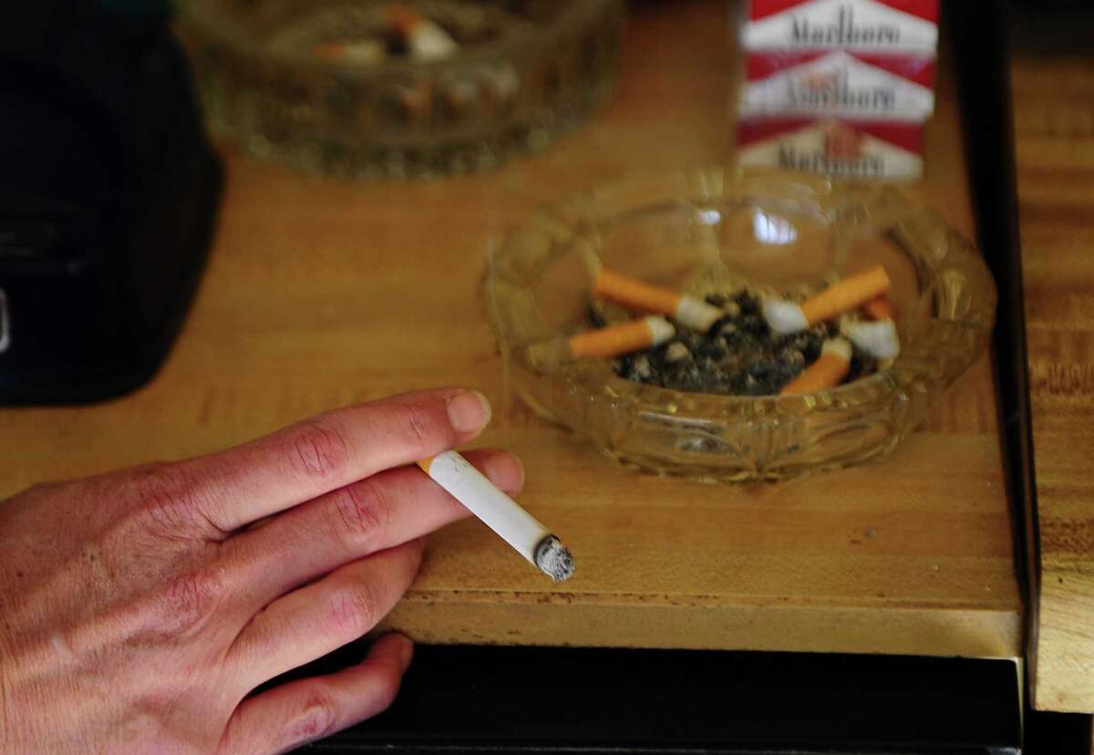 Raising age to buy tobacco in CT moves forward