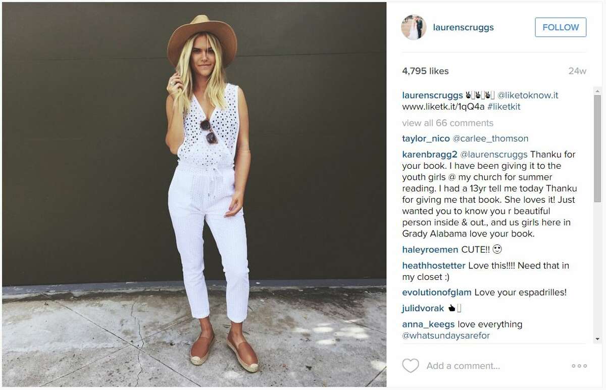 Beautiful Dallas model back to work 4 years after accident that took