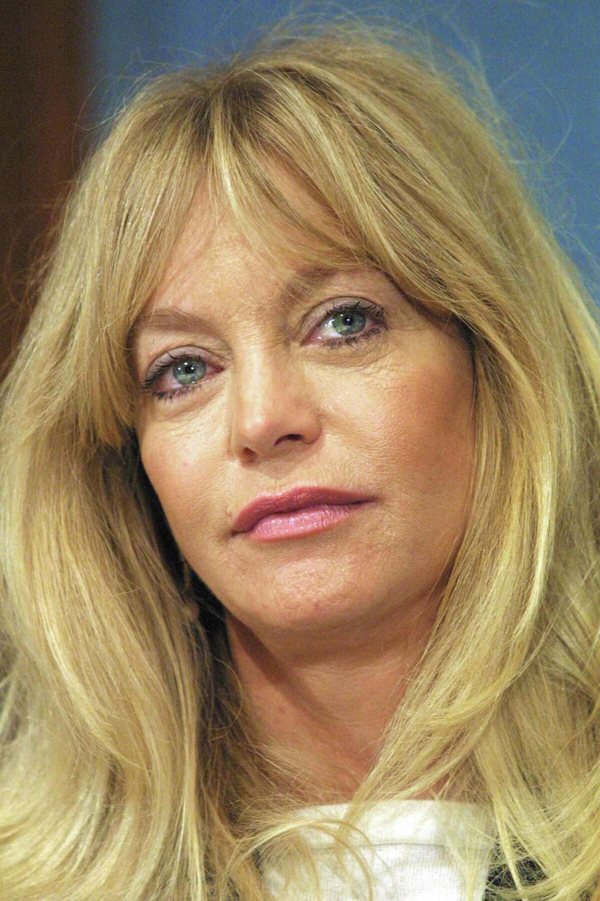 Goldie Hawn Celebrates Her 72nd Birthday Smile Still Shines