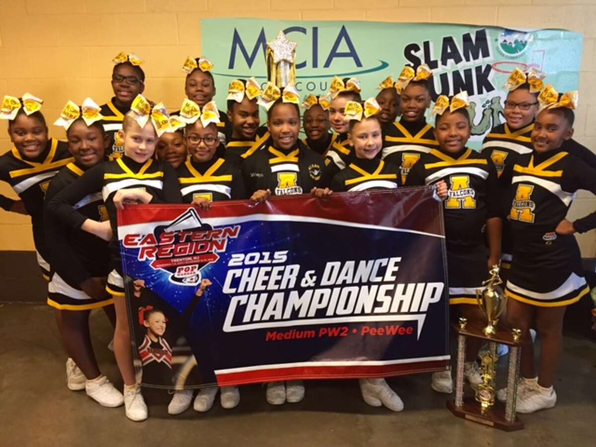 Albany Pee Wee Cheer to compete at Nationals