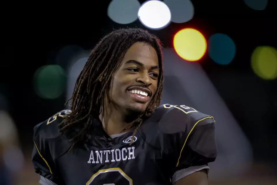 Is Najee Harris’ Long Hair Real? The Truth Behind the Former Steelers RB’s Iconic Dreadlocks
