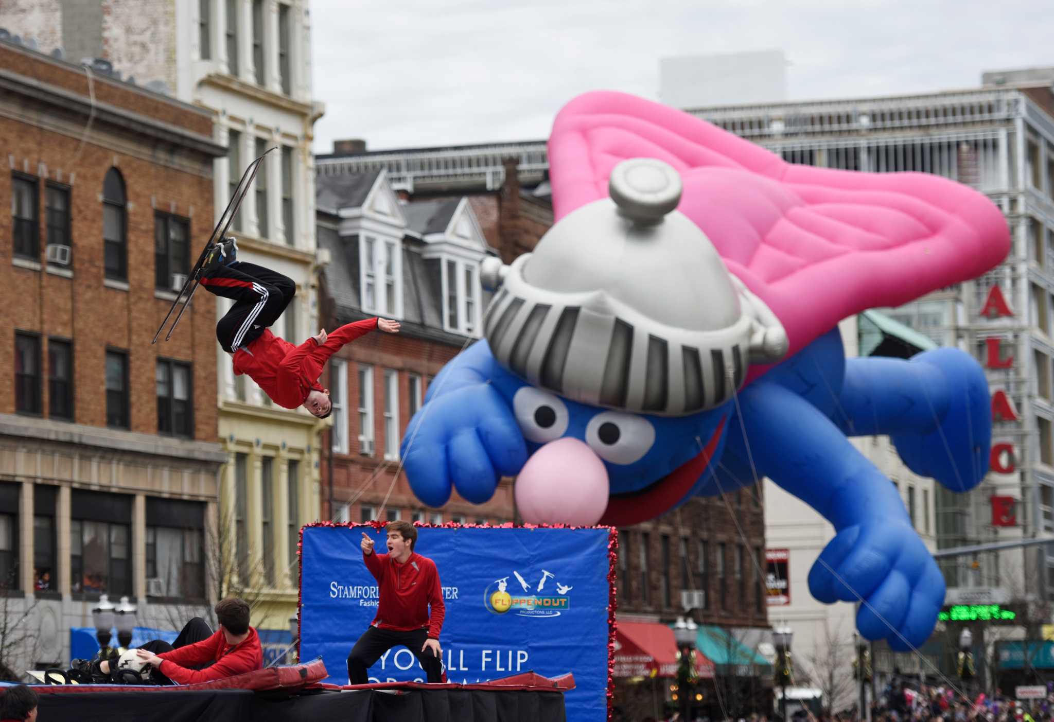 Stamford Thanksgiving parade fills city with spectators