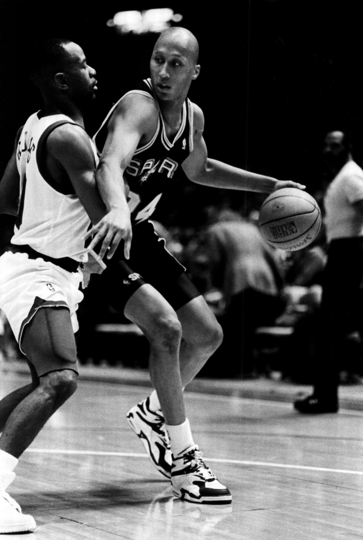 Lloyd Daniels #24 of the San Antonio Spurs circa 1993.