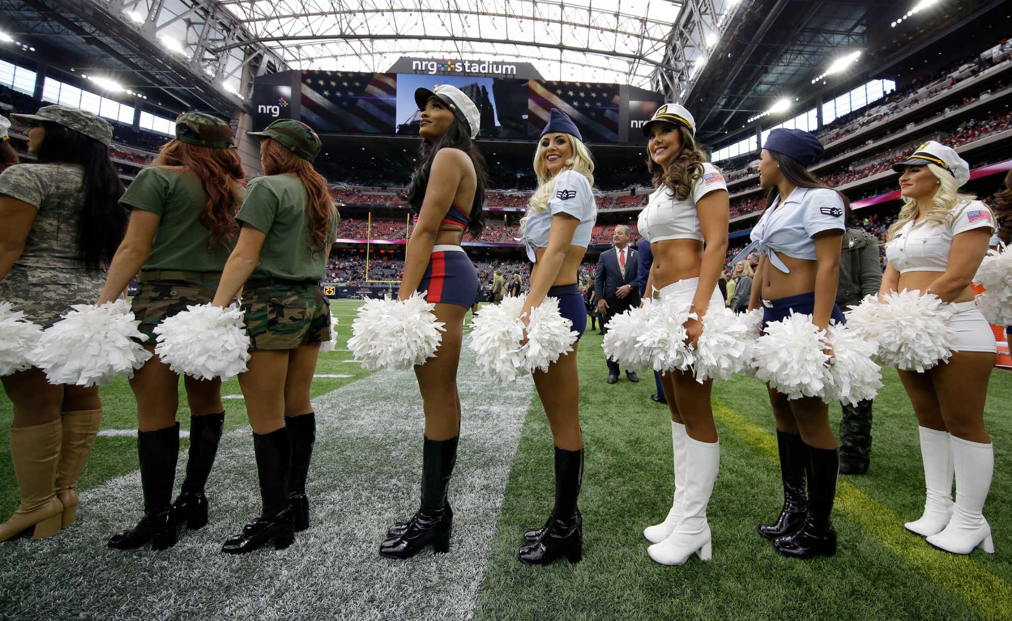 Houston Texans cheerleaders wearing salute to service uniforms perform  during an NFL football game against the New York Jets, Sunday, Nov. 28, 2021,  in Houston. (AP Photo/Matt Patterson Stock Photo - Alamy