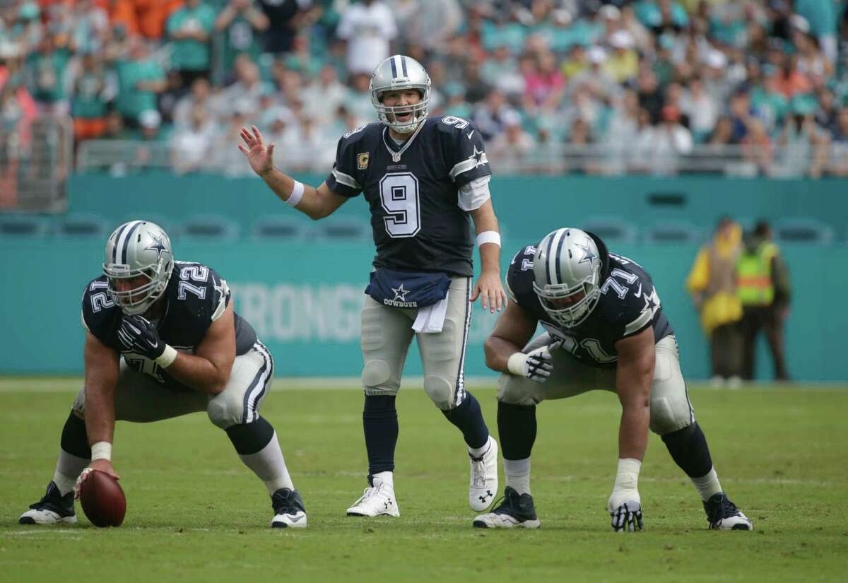 Cowboys face Carolina knowing this: They're 3-0 with Romo