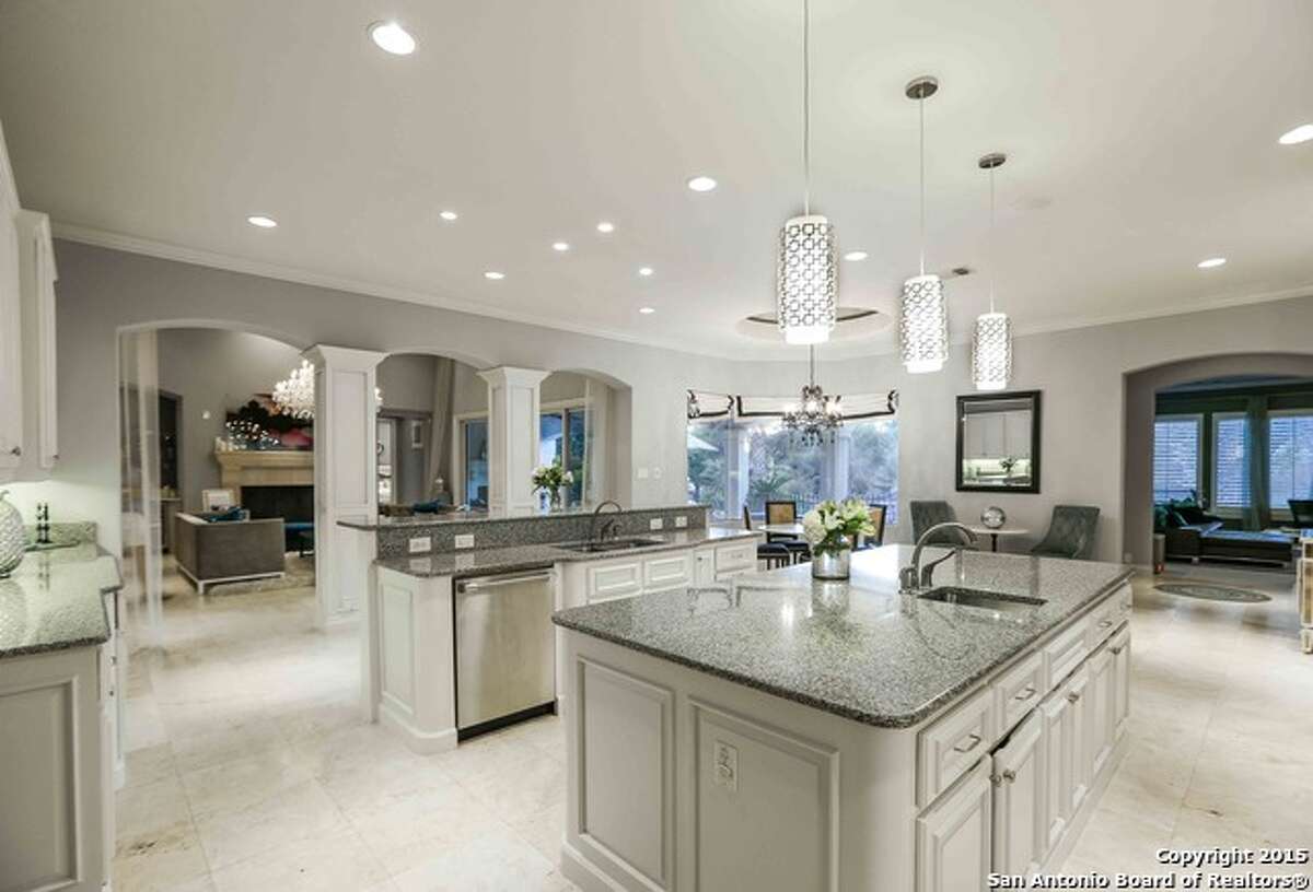 View of 10 awesome San Antonio kitchens to dream about this holiday season