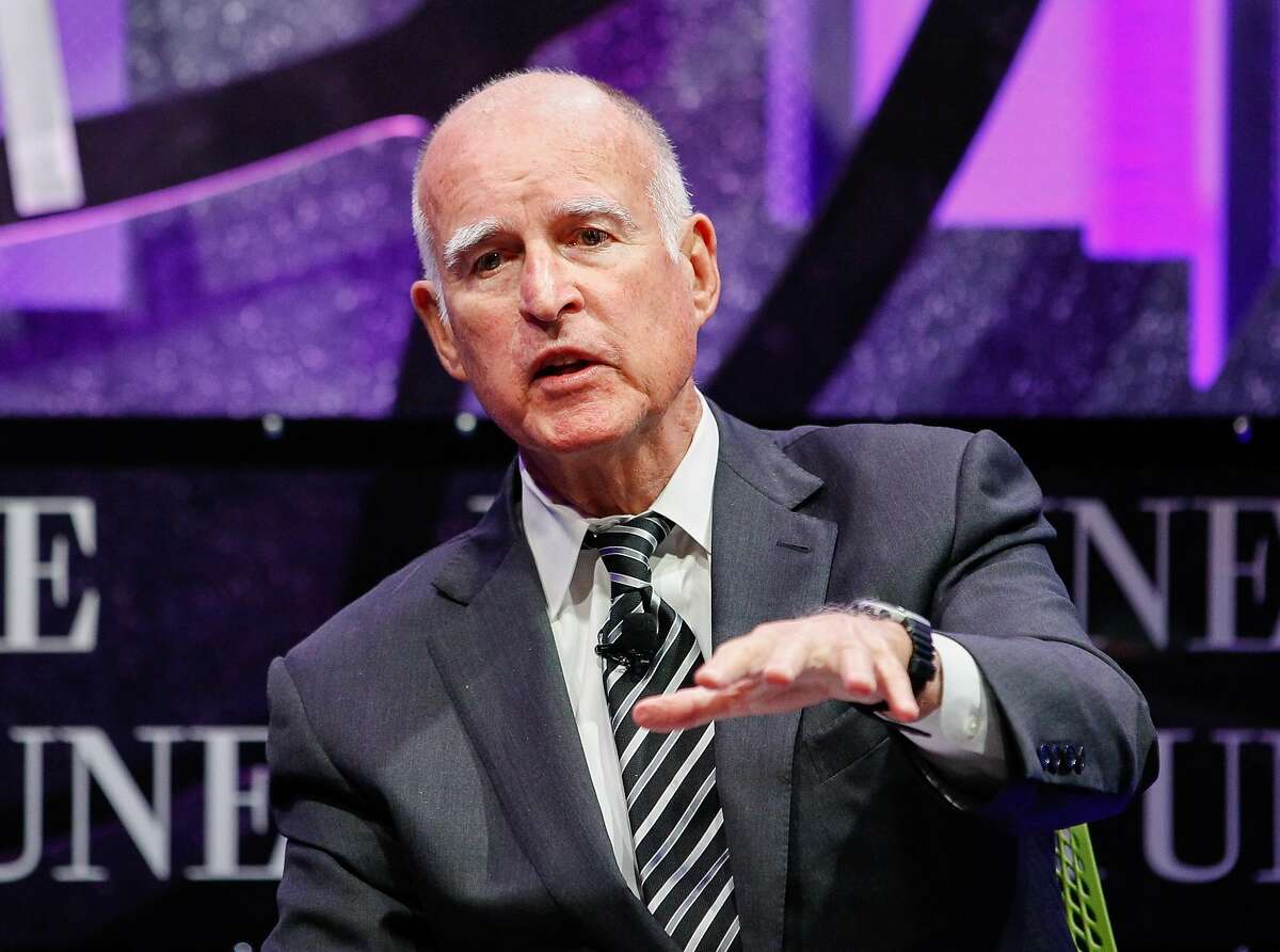 SAN FRANCISCO, CA - NOVEMBER 02: Jerry Brown speaks at the Fortune Global Forum at Fairmont Hotel on November 2, 2015 in San Francisco, California. (Photo by Kimberly White/Getty Images for Fortune)