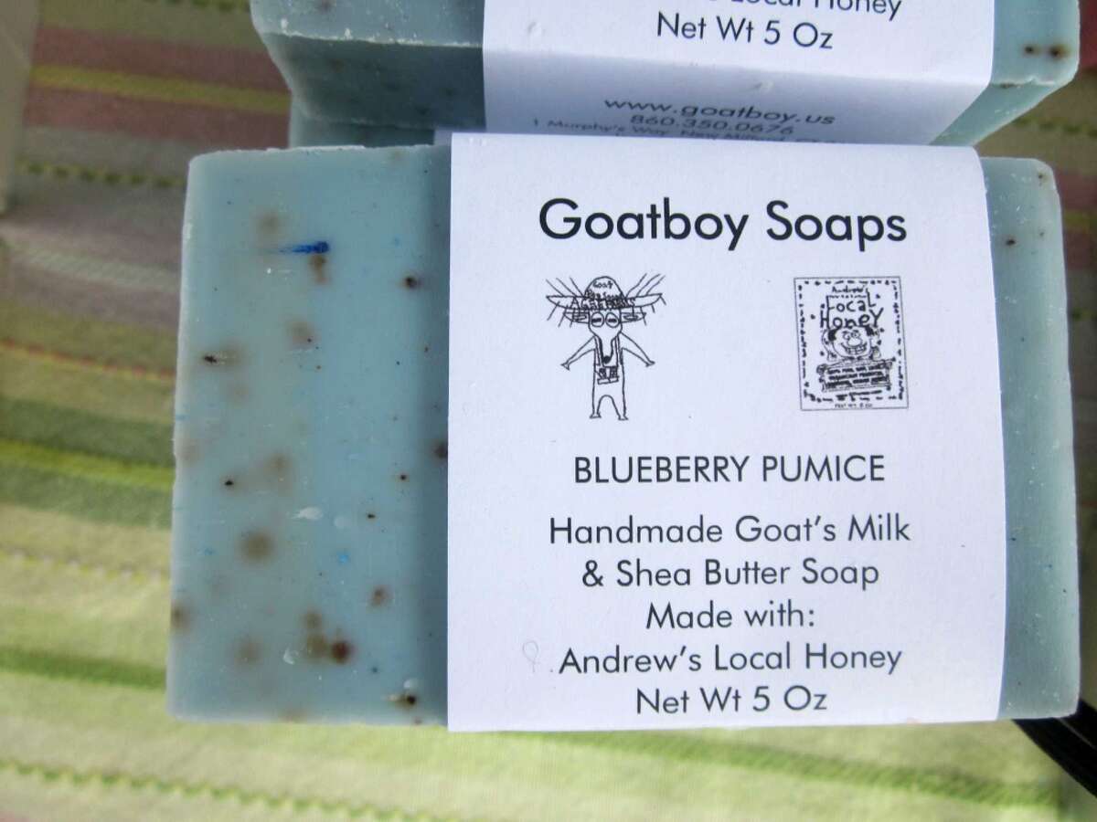 Goatboy Soaps - Blueberry Pumice - 5 oz. Bar