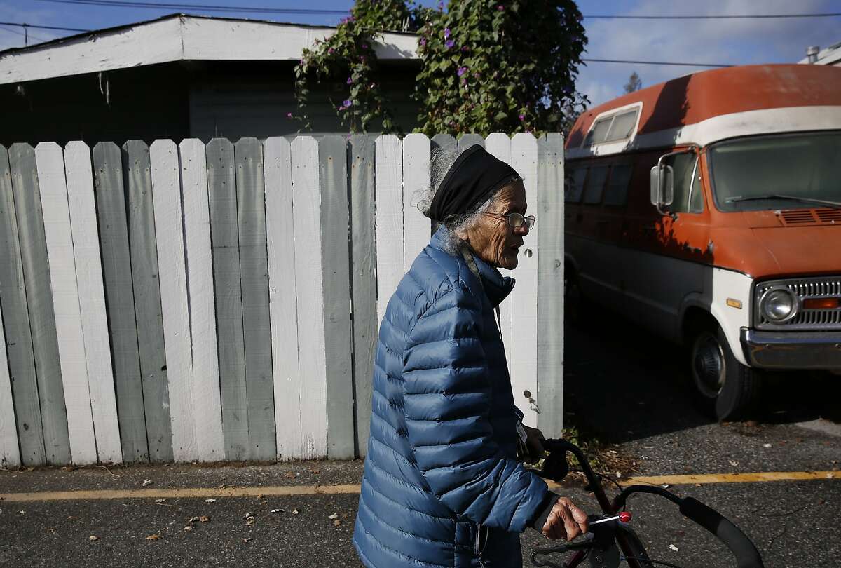 Palo Alto trailer court owners lose battle over relocation costs