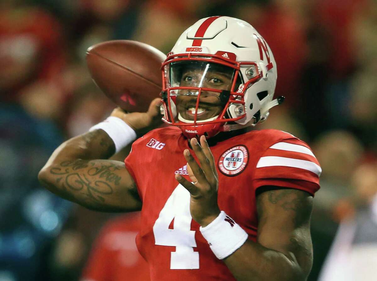 Vikings sign former Steele QB Tommy Armstrong