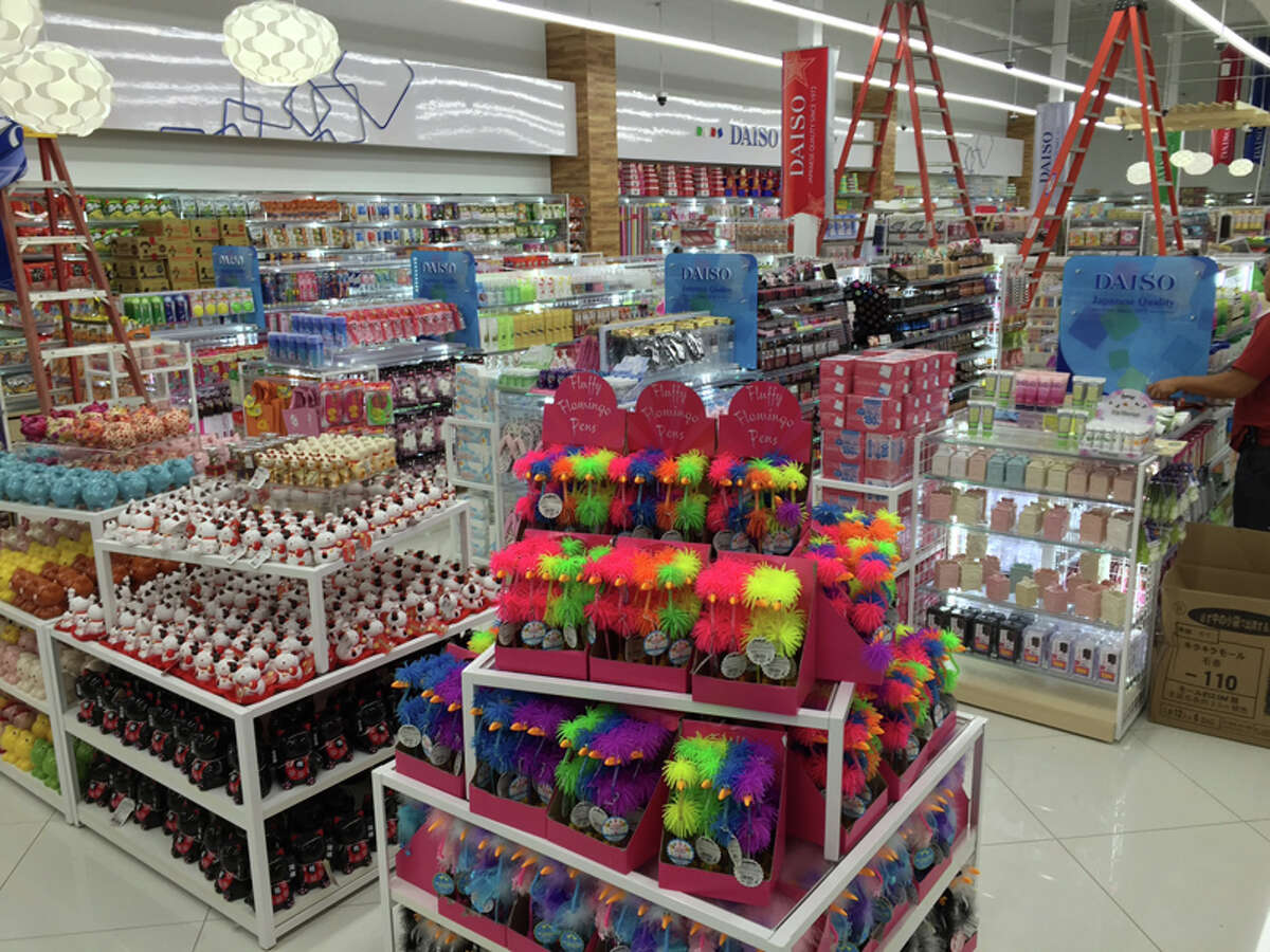 Japanese dollar store coming to the Houston area in a big way
