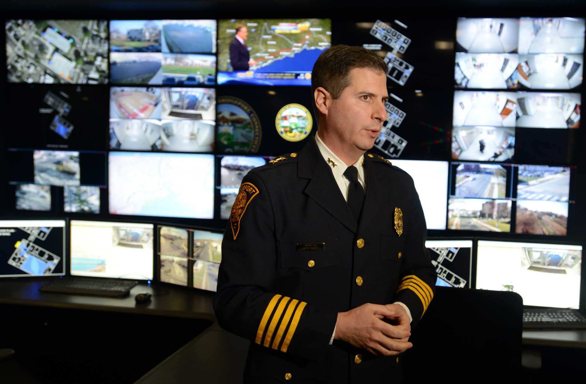 Ganim sidelines cop chief, fires assistant