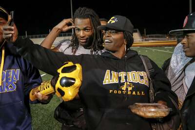 Antioch S Najee Harris Has Run Into National Spotlight