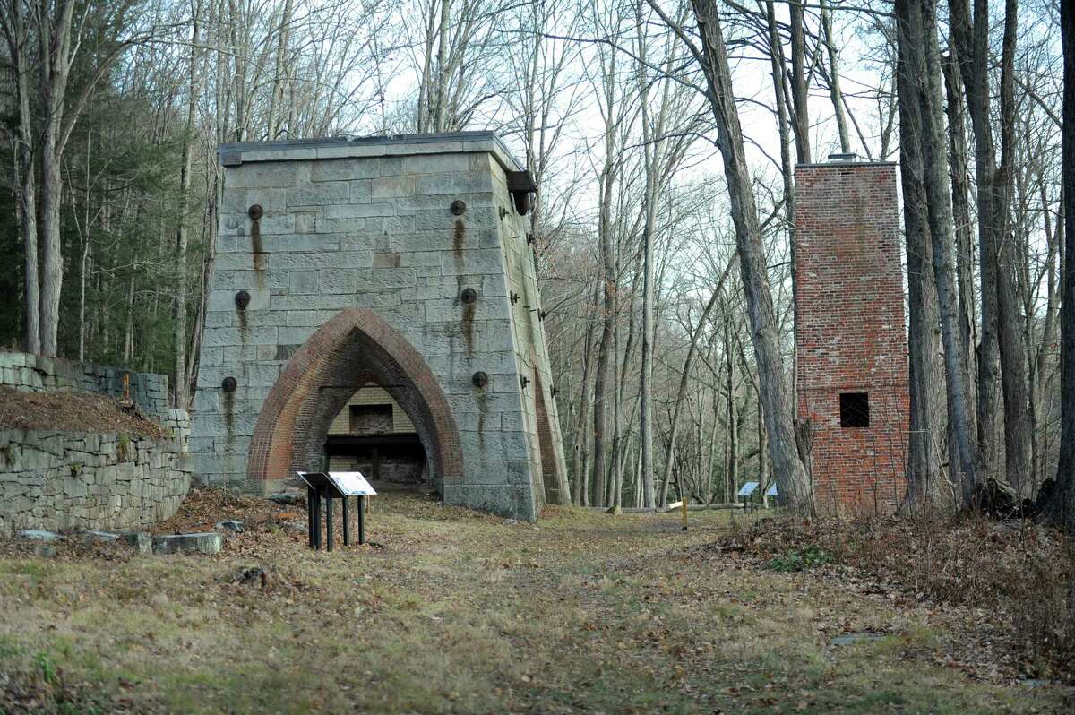 Roxbury Land Trust acquires gateway to Mine Hill Preserve