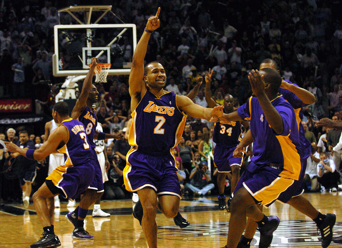 report-former-spurs-foe-derek-fisher-robbed-of-nba-championship-rings