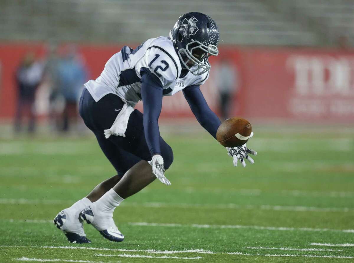 George Ranch works over Bryan in regional semifinal