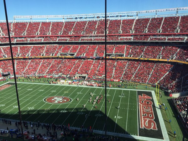 Photos: San Francisco 49ers play Arizona Cardinals in empty stadium