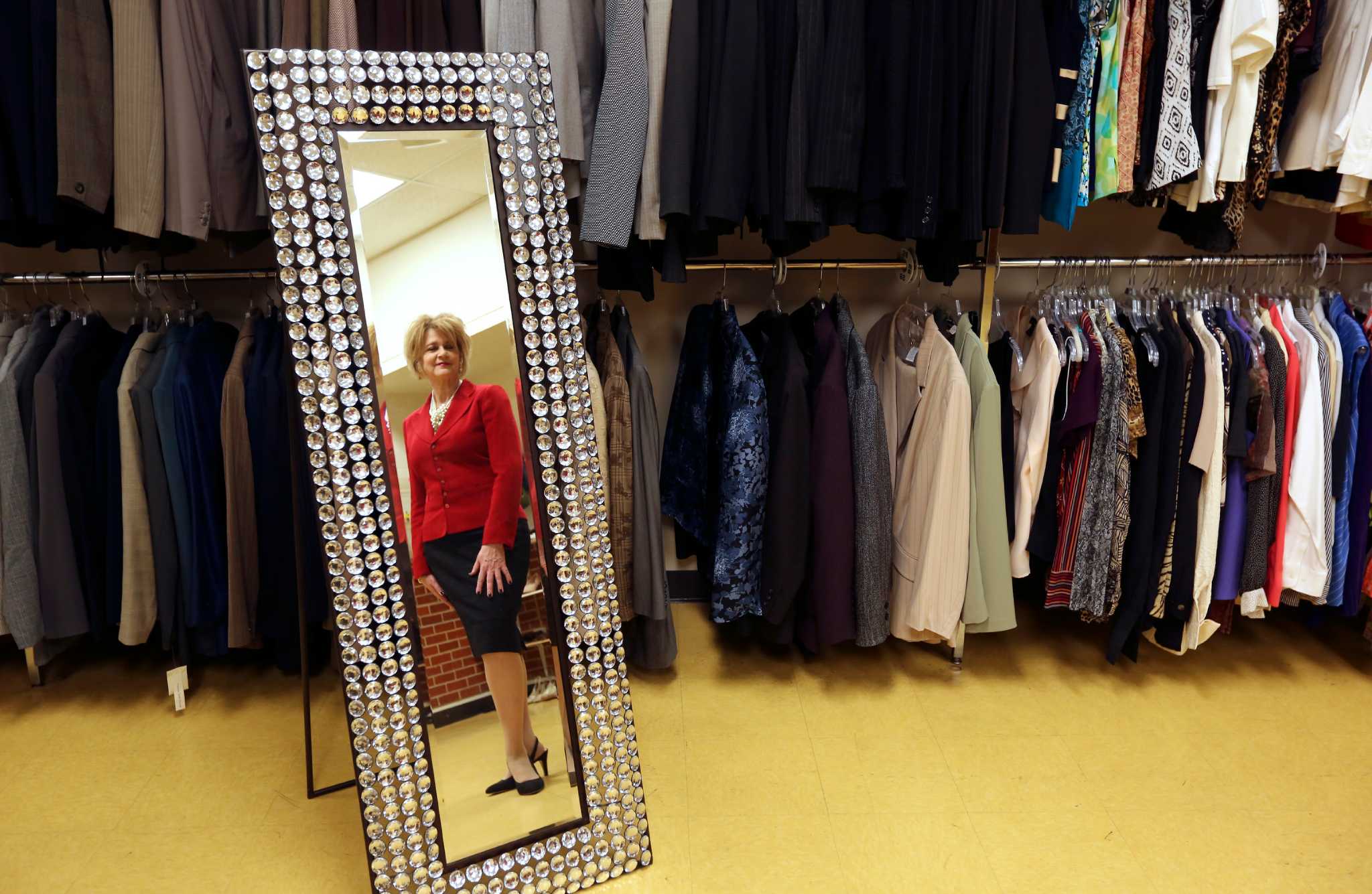 Pamela Taylor's Dress for Success growing Pamela Taylor's Dress for Success growing