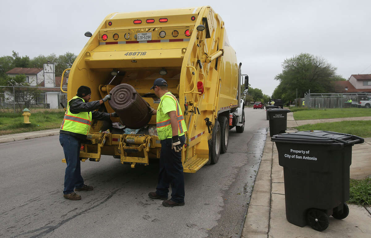 City helps Camelot II with garbage, cleanup
