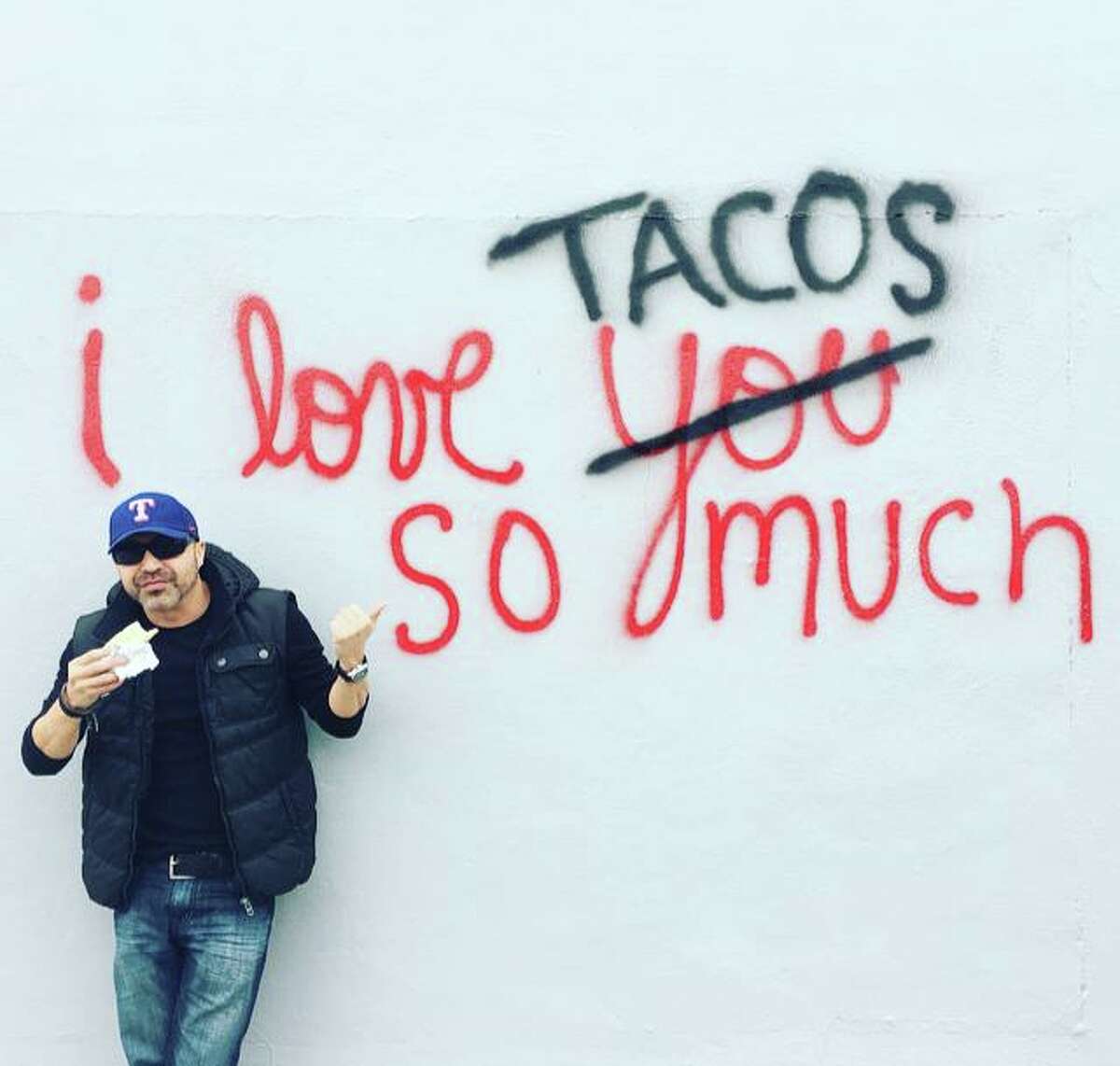 San Antonio Gets Own Version Of Austin S I Love You So Much Wall With A Taco Twist