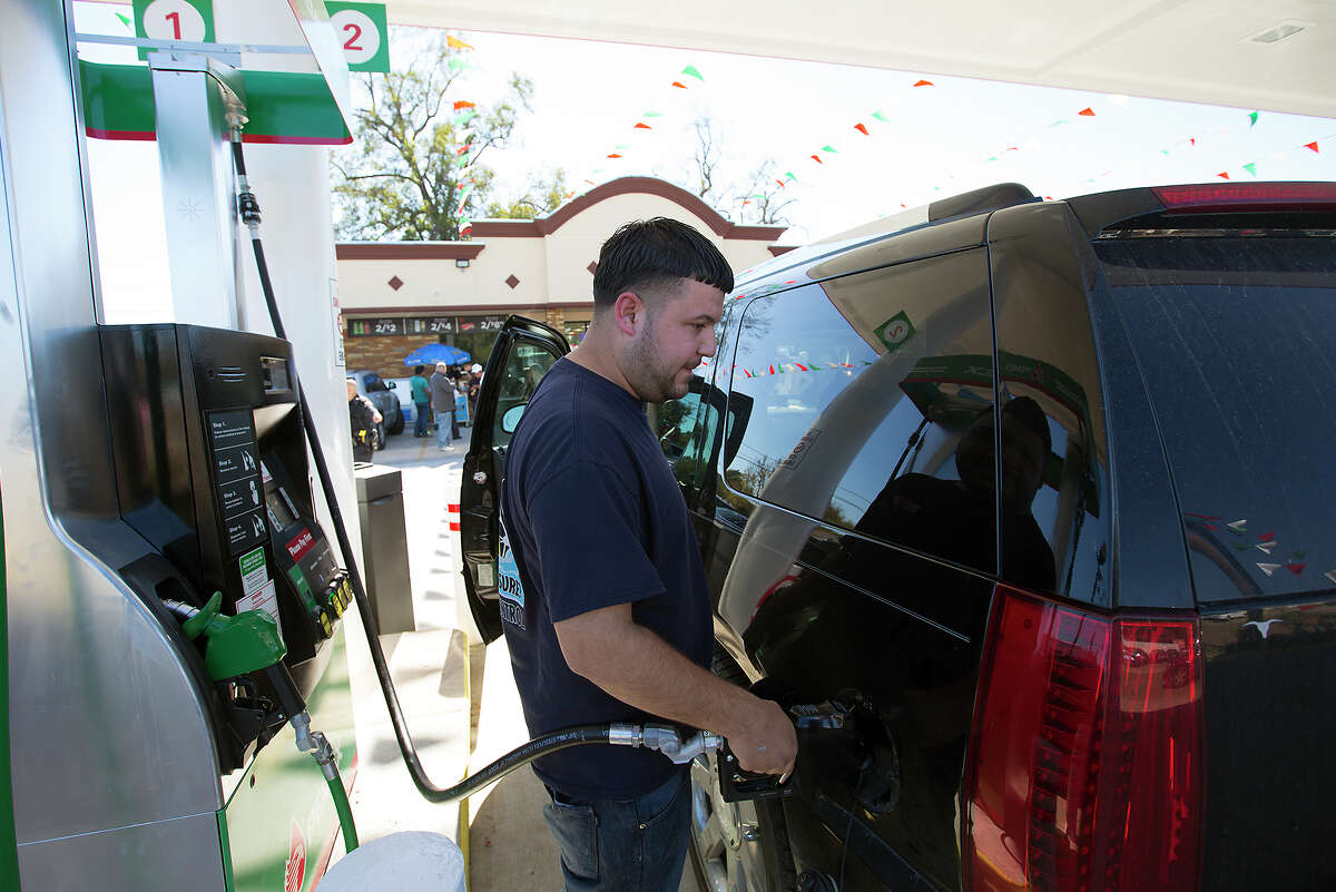 Houston Pemex station is a first outside Mexico
