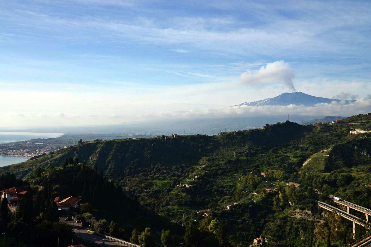 Italy's Mt. Etna erupts in terrifying, beautiful fashion