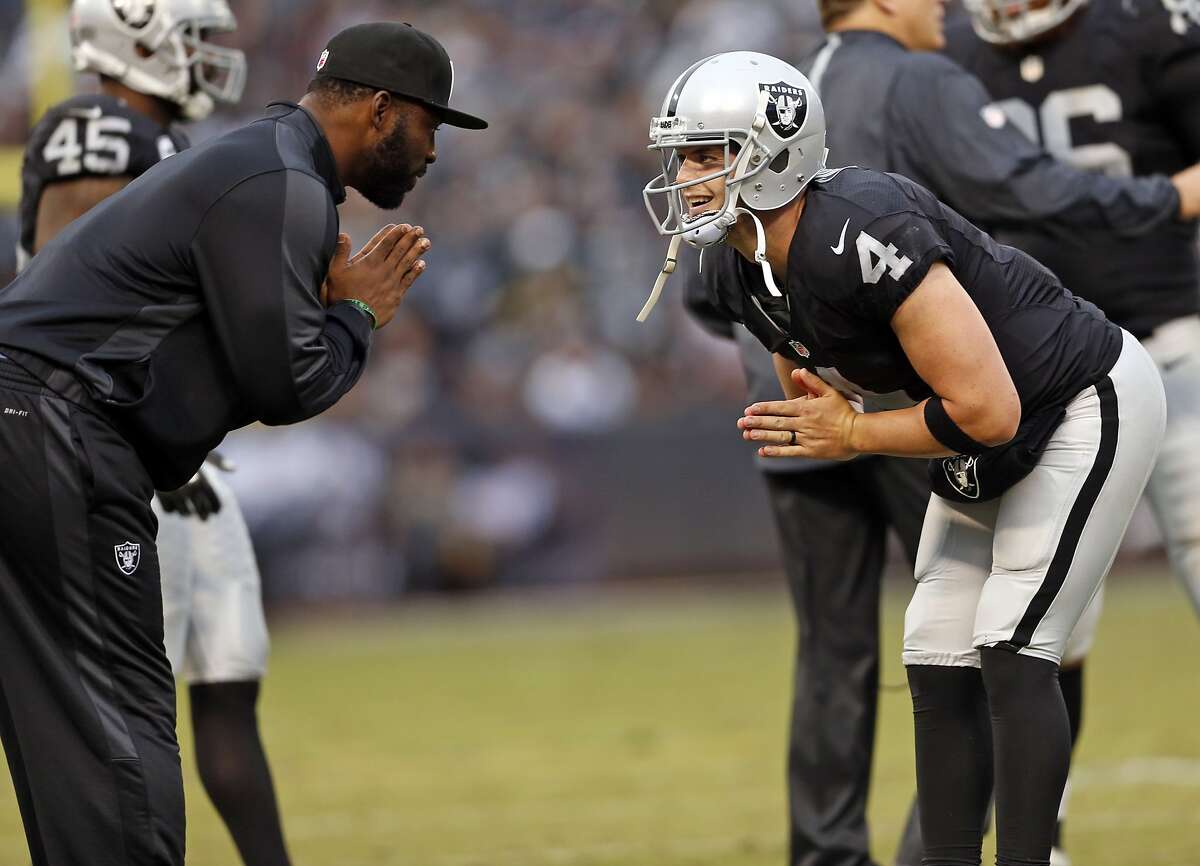 Derek Carr passes Rich Gannon, becomes franchise single-season passing  leader