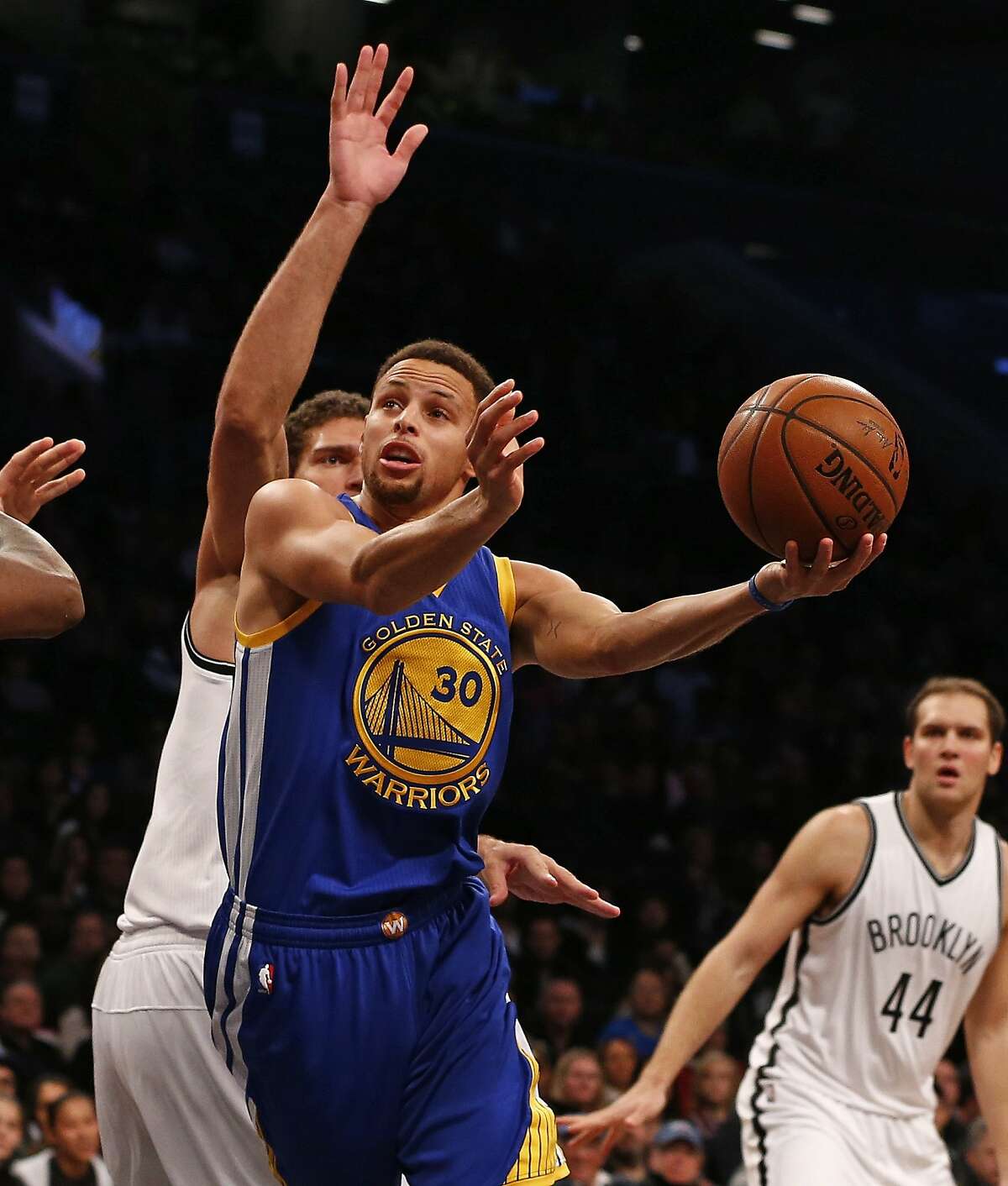 Warriors push streak to 26