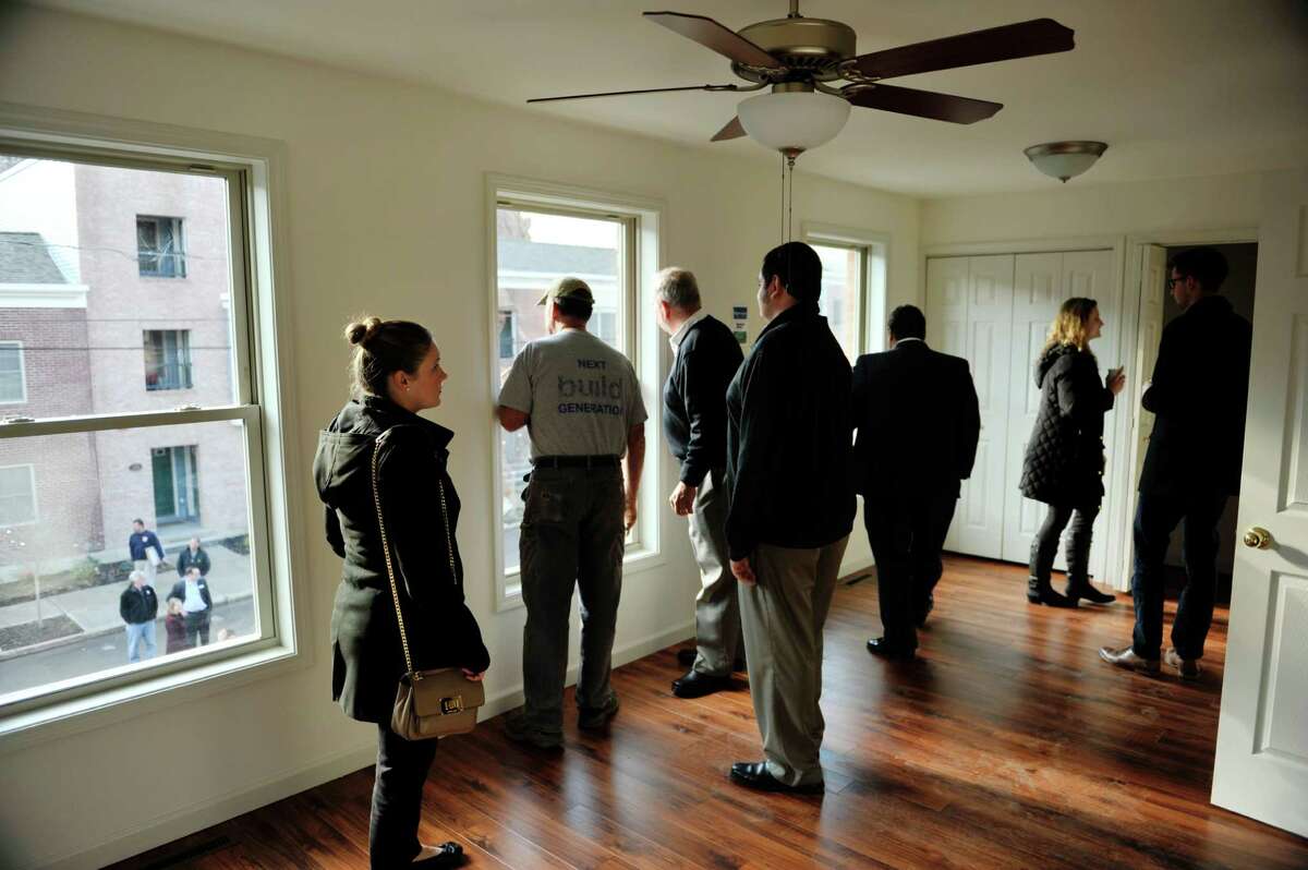 Habitat opens homes on Sheridan Avenue in Albany