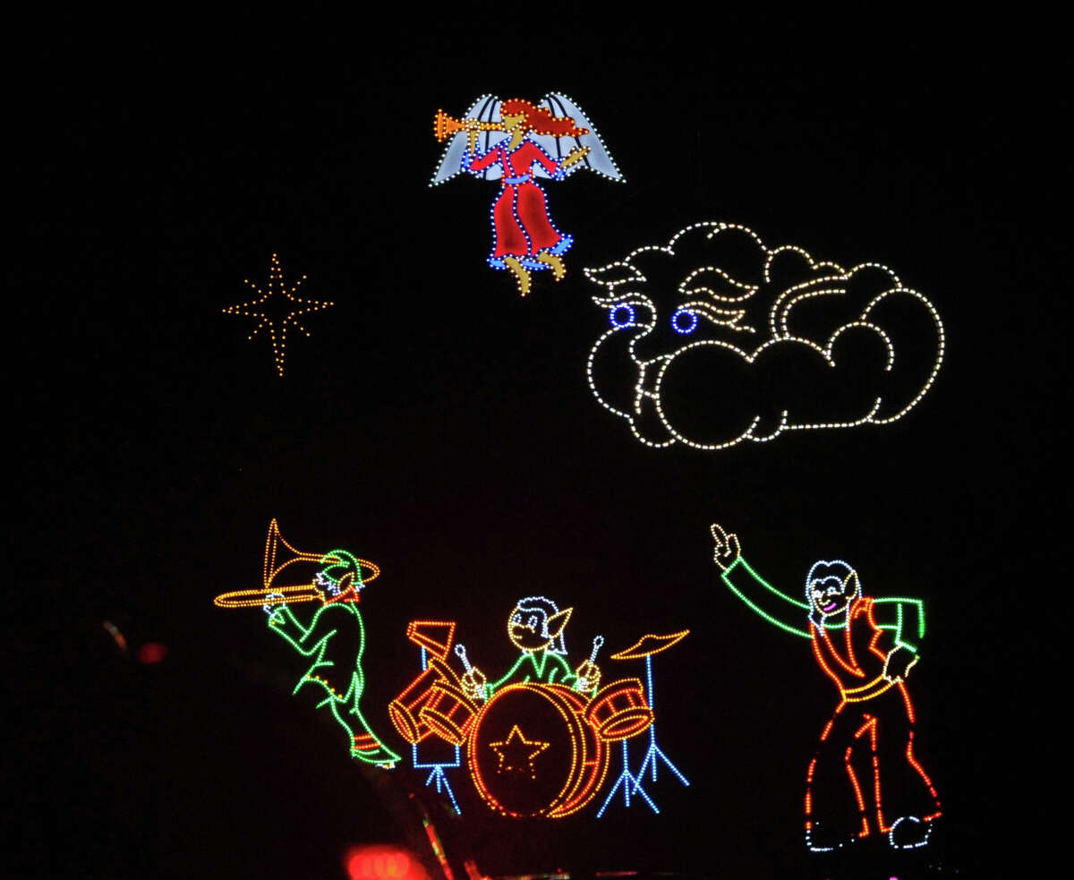 Belle Haven holiday light show