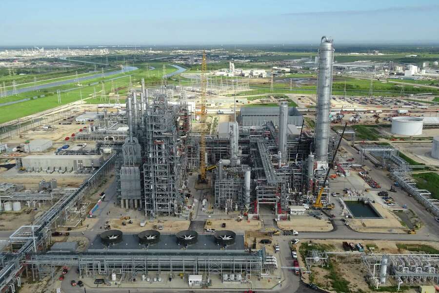 DowDuPont opens massive ethylene and plastics plant in Freeport