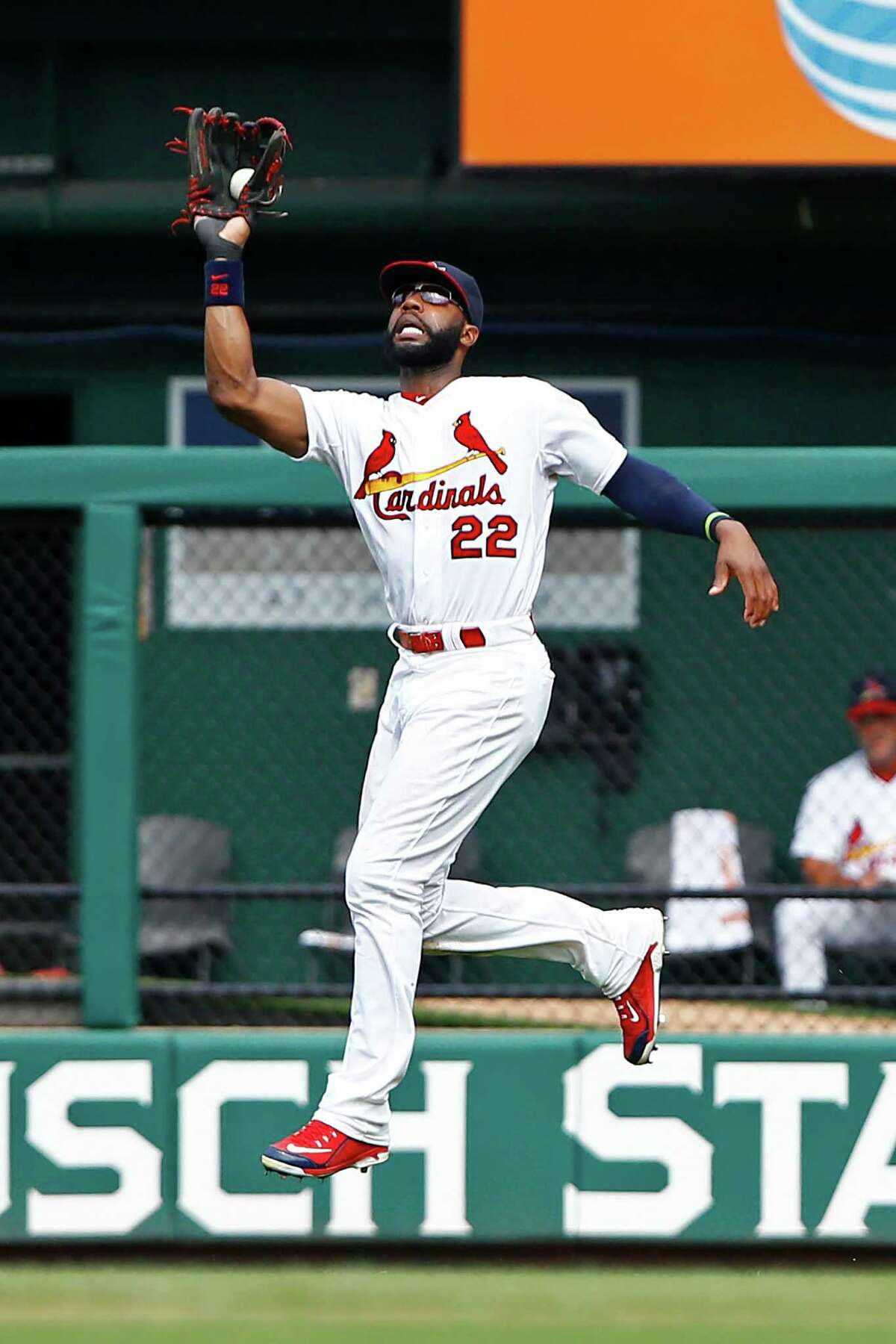 Cubs release Jason Heyward with one year left on $184 million deal