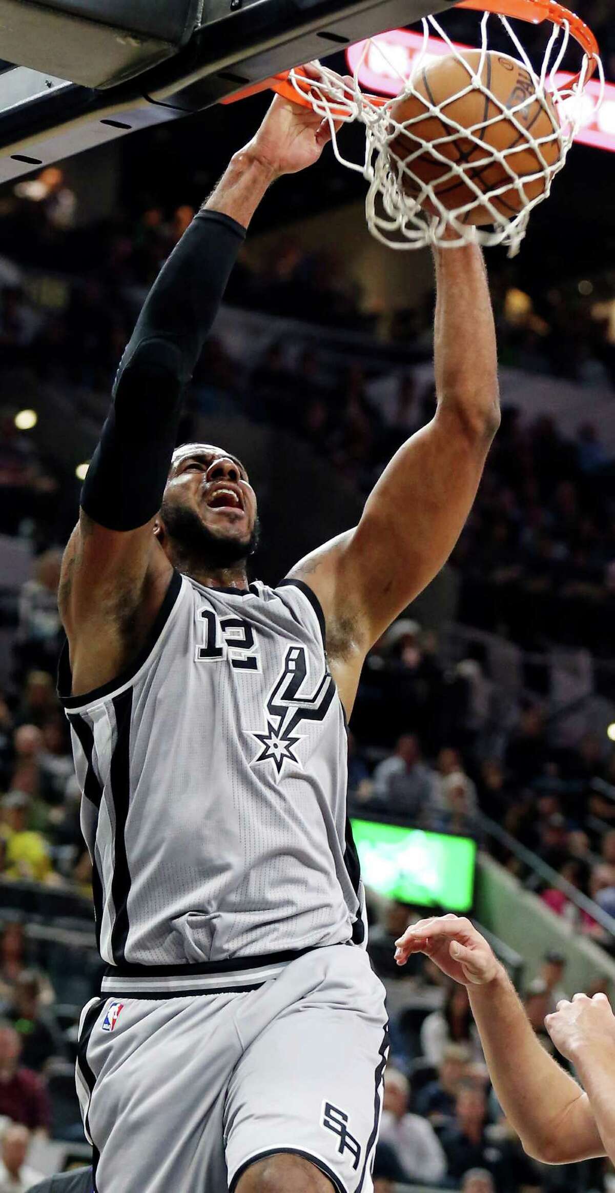 Spurs 109, Lakers 87, Dec. 11, 2015