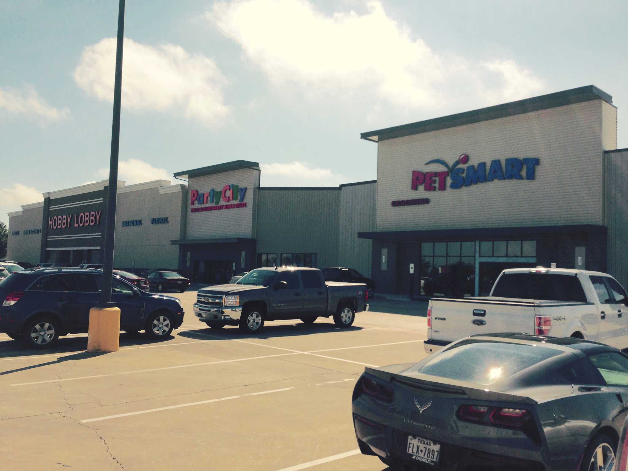 PetSmart fills out Port Arthur shopping center