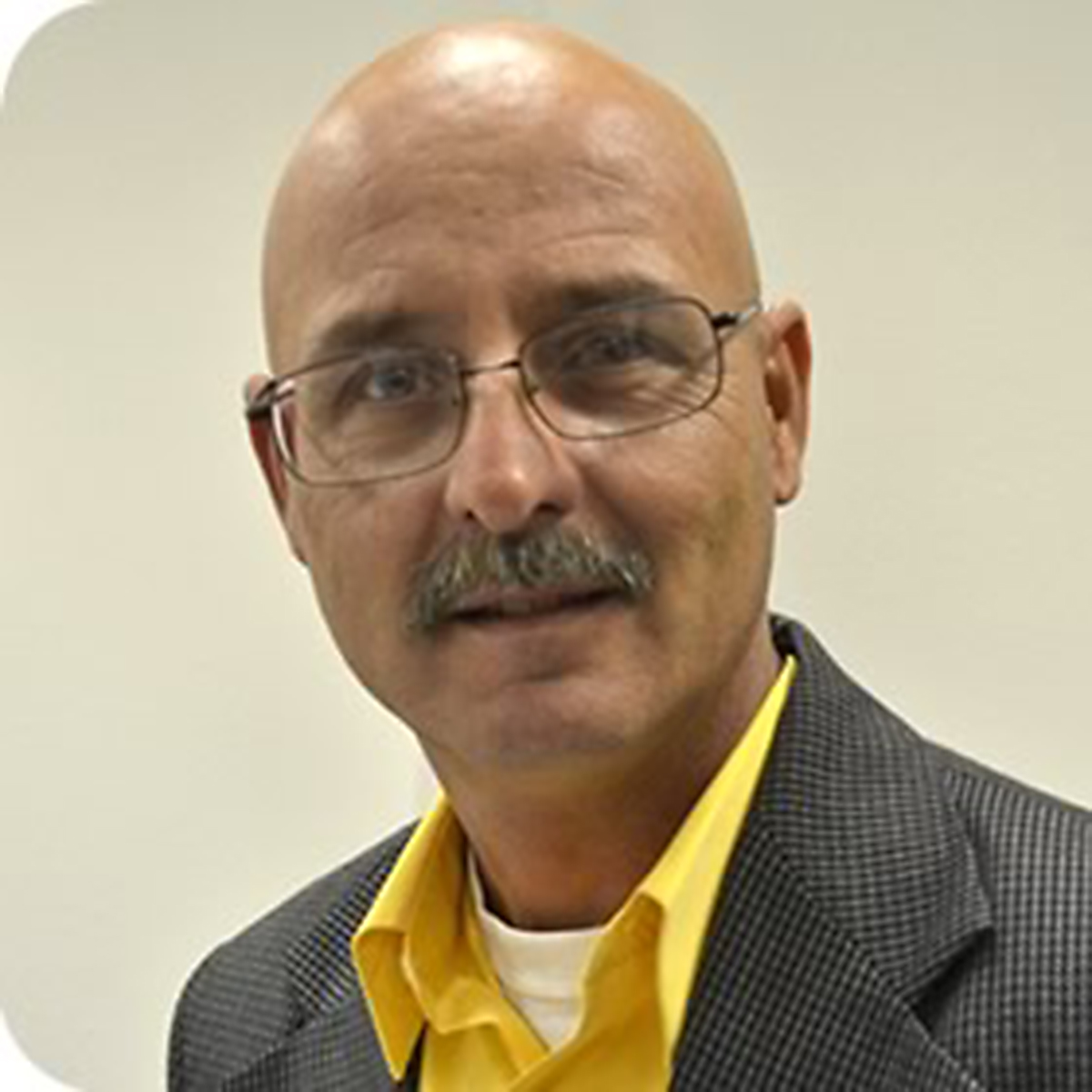 Ousted Floresville councilman restored to office, at least temporarily