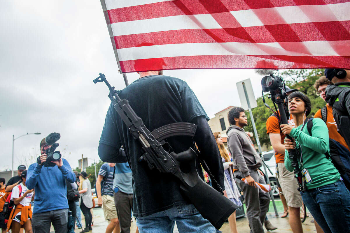 States that love guns more than Texas Texas Registered firearms per 1,000 residents: 12.8 Total registered firearms: 337,309 Source: CBS News Above: Gun activists march close to The University of Texas campus December 12, 2015 in Austin, Texas. In addition to the event put on by DontComply.com, a gun activist organization, the group also held an open carry walk earlier in the day.