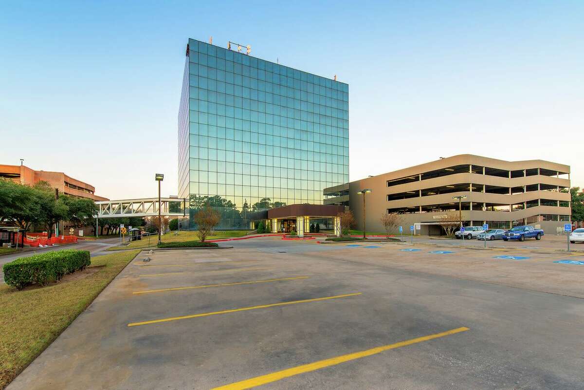 A building acquired by i3 Interests and Atlas Real Estate Partners. The property is off of FM 1960 just west of Interstate 45 in north Houston.