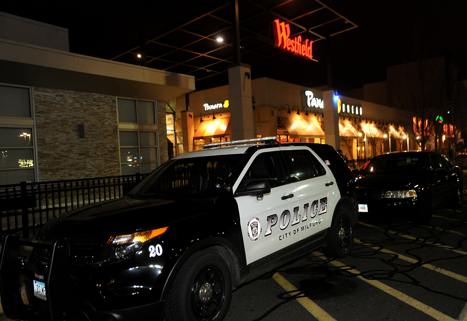 Police investigate 'suspicious vehicle' at Westfield shopping