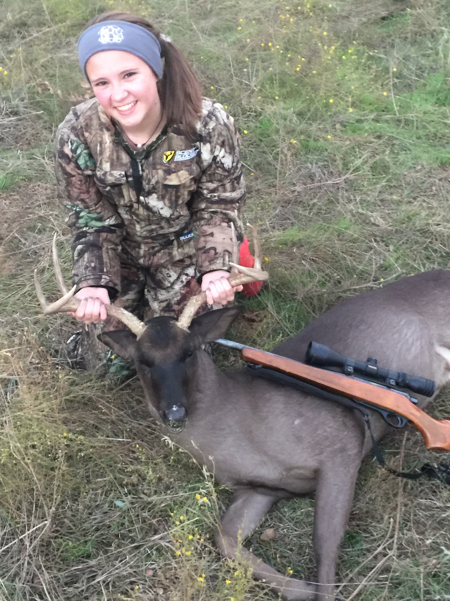 Texan teen huntress bags this extremely rare blackskinned