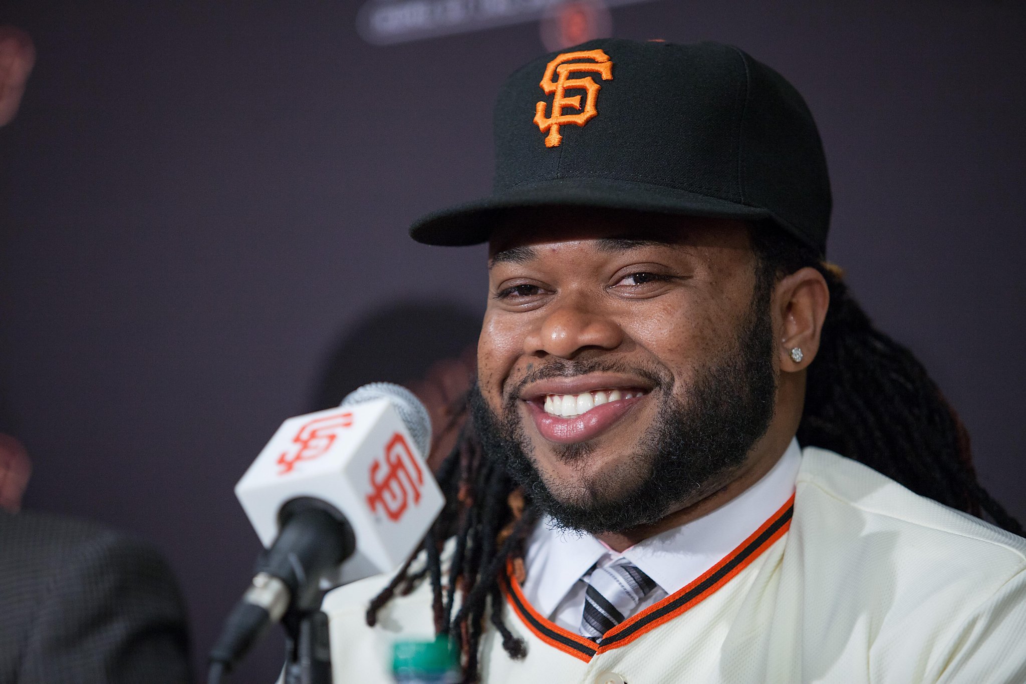 Giants introduce Johnny Cueto at AT&T Park
