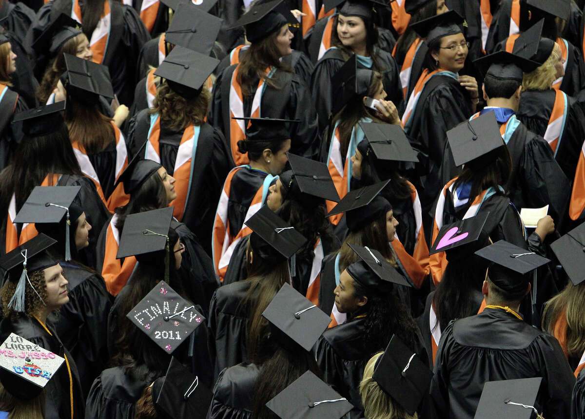 UTSA aims to improve graduation rates with federal grant